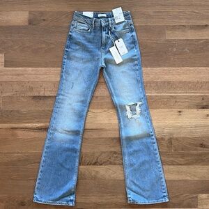 NWT Forever 21 High Rise Slim Fit Flare Leg Distressed Denim Jean Pant Size 24